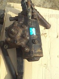 ขายกระปุกพวงมาลัย  fuso