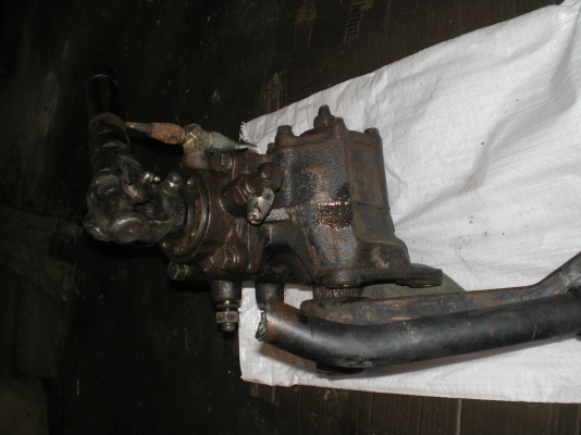 ขายกระปุกพวงมาลัย  fuso