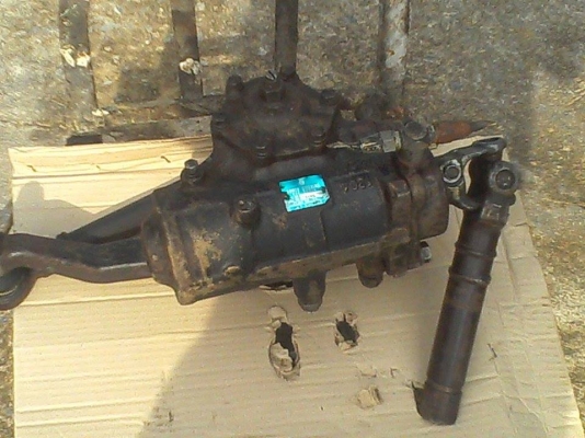 ขายกระปุกพวงมาลัย  fuso