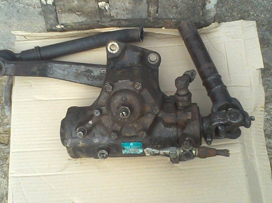 ขายกระปุกพวงมาลัย  fuso