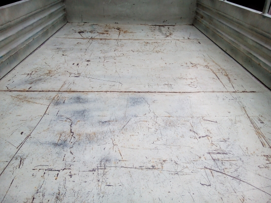 6 ล้อสั้น  *ไม่ติดเวลา*  ISUZU  *Euro.2*  NKR   * ยาว 3.20 ม. *  รถสวยเดิม+สวยจริง+สภาพรถพร้อมใช้งาน * มีเล่มพร้อมโอน *