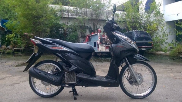 ขายลูกเดียวclick110หัวฉีด ปี2552รถบ้านๆ ราคาเบาๆมีเล่มเอกสารครบ