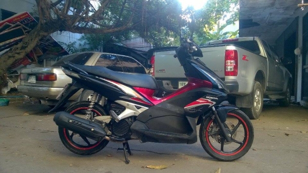 ขายลูกเดียว air blade ปี2550 รถบ้าน มีเล่มเอกสารครบ