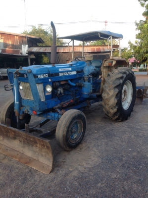 แทรกเตอร์ฟอร์ด6610 สภาพดีเดิมๆเครื่อง เกียร เฟืองท้าย ดีพร้อมใช้งาน มีผานดันหน้า และ ผานหลัง