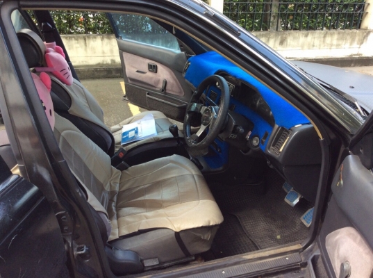 ขายรถโตโยต้า โคโลล่า ปี91 เครื่องสามห่วงหัวฉีด 1.3 เกียร์ธรรมดา ติดแก๊สLPG เพาเวอร์ ภายในสวยเดิมๆแอร์พร้อม วิทยุCD ตัวถังเดิมสีใช้ได้ไม่ผุ แม็ก15" เครื่องดี ช่วงล่างแน่นเลยครับ ขับดีเลยพร้อมใช้งานครับ ขายด่วนน