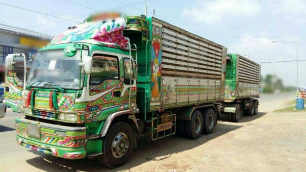 ขายดาวน์ครับ พ่วงแม่ลูก อีซูซุ เดก้า พร้อมใช้ครับ