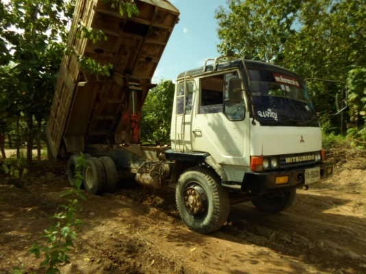 10  ล้อดั้ม2เพลาครับ610000    0891795208