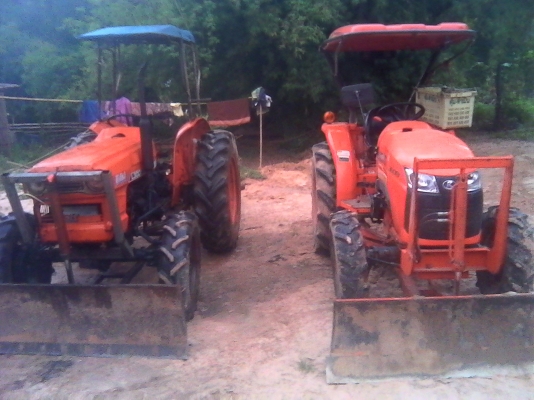 ขายรถไถคูโบต้าL3001  4WD ตัวนอก