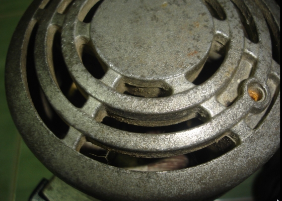 ขายเครื่องสกัดคอนกรีตไฟฟ้า MAKITA HM1201