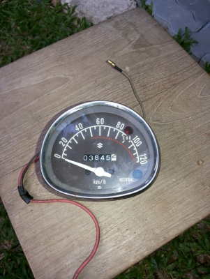 เรือนไมค์ K125-2