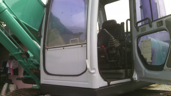 ขายรถแบคโฮYN10ชุปเปอรเล่มทะเบืยนรถทำงานได้5594ชั้วโมง