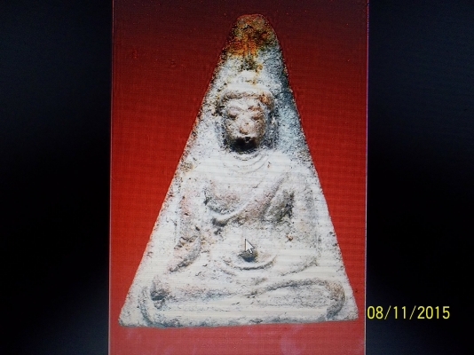 ขอนอกประเด็น ท่านใดสนใจเช่าพระ