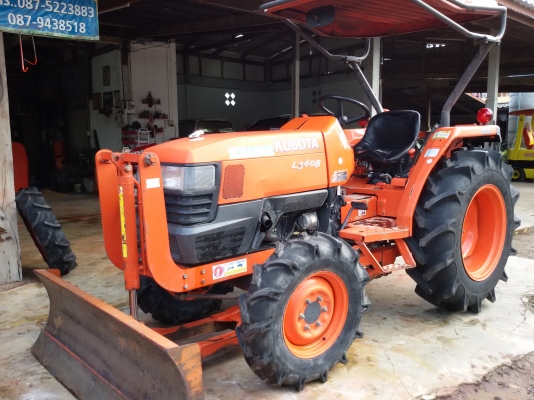 ปัญญาแทรคเตอร์..จัดมาให้ครับ ด่วน!!!คูโบต้า L3408  พร้อมใบมีดคานล่าง พร้อมผานCMT 6X22 รถไร่สีเดิมๆ ยางใหม่ 4 เส้น เล่มทะเบียนพร้อม