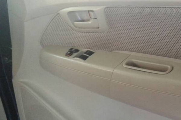 TOYOTA VIGO 3.0E Prerunner แค็ป ตัวสูง ปี06 **ขาย HILUX VIGO PRERUNNER 3.0 E (ตัวสูง) กระบะแค็ป ยอดนิยม สภาพเดิมบาง พร้อมใช้งาน TOYOTA HILUX VIGO 3.0E PRERUNNER (ABS) X-TRA CAB เกียร์ ธรรมดา ปี49/06 ไมล์ 25x,xxx กม.เครื่องเดิม เกียร์ TOYOTA VIGO 3.0E Prerunner แค็ป ตัวสูง ปี06 **ขาย HILUX VIGO PRERUNNER 3.0 E (ตัวสูง) กระบะแค็ป ยอดนิยม สภาพเดิมบาง พร้อมใช้งาน TOYOTA HILUX VIGO 3.0E PRERUNNER (ABS) X-TRA CAB เกียร์ ธรรมดา ปี49/06 ไมล์ 25x,xxx กม.เครื่องเดิม เกียร์