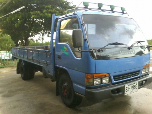 ขายรถ6ล้อISUZU หัวการ์ตูน 130แรงโทโบ กระบะคาร์โก้ยาว5เมตร ขายรถ6ล้อISUZU หัวการ์ตูน 130แรงโทโบ กระบะคาร์โก้ยาว5เมตร