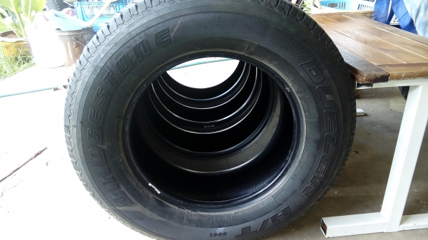 ขายยาง 1 ชุด (4 เส้น)