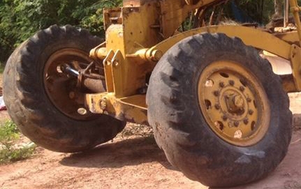 เกรดเดอร์ KOMATSU GD37 (เท่าCAT120-G) เอวแข็ง ใบ12ฟุต ไม่มีเล่ม ** ขาย KOMATSU GD37-5H รถเกรดเดอร์ เอวแข็งมีด12ฟุต เทียบเท่า CAT120-G สภาพดี ราคาเบาๆ MOTOR GRADER KOMATSU GD37-5H เอวแข็ง ใบมีด12ฟุต ขนาดเทียบเท่า CAT120-G ครับ เครื่อง เกรดเดอร์ KOMATSU GD37 (เท่าCAT120-G) เอวแข็ง ใบ12ฟุต ไม่มีเล่ม ** ขาย KOMATSU GD37-5H รถเกรดเดอร์ เอวแข็งมีด12ฟุต เทียบเท่า CAT120-G สภาพดี ราคาเบาๆ MOTOR GRADER KOMATSU GD37-5H เอวแข็ง ใบมีด12ฟุต ขนาดเทียบเท่า CAT120-G ครับ เครื่อง