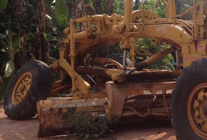 เกรดเดอร์ KOMATSU GD37 (เท่าCAT120-G) เอวแข็ง ใบ12ฟุต ไม่มีเล่ม ** ขาย KOMATSU GD37-5H รถเกรดเดอร์ เอวแข็งมีด12ฟุต เทียบเท่า CAT120-G สภาพดี ราคาเบาๆ MOTOR GRADER KOMATSU GD37-5H เอวแข็ง ใบมีด12ฟุต ขนาดเทียบเท่า CAT120-G ครับ เครื่อง เกรดเดอร์ KOMATSU GD37 (เท่าCAT120-G) เอวแข็ง ใบ12ฟุต ไม่มีเล่ม ** ขาย KOMATSU GD37-5H รถเกรดเดอร์ เอวแข็งมีด12ฟุต เทียบเท่า CAT120-G สภาพดี ราคาเบาๆ MOTOR GRADER KOMATSU GD37-5H เอวแข็ง ใบมีด12ฟุต ขนาดเทียบเท่า CAT120-G ครับ เครื่อง