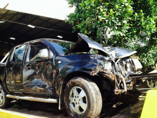 นิสสันนาวาล่า ปี09 ตัวสูงโอนลอยบุคคลหรือเเยกขายอะไหลทั้งคันสอบถามได้มีหลายรุ่นเก๋งเเละกระบะ รับซื้อรถอุบัตเหตุทุกสภาพ