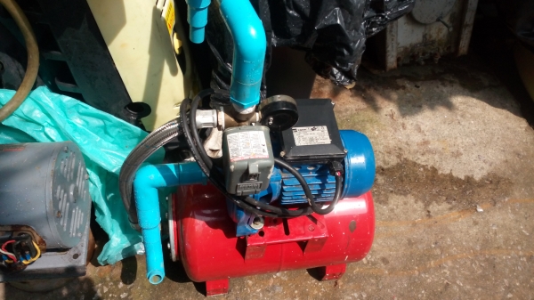 ขาย !! ปั้มน้ำหอยโข่ง 1แรง220v.EBARA พร้อมถังอัตโนมัติ พร้อมใช้