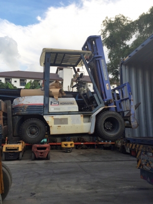 -:-*&bull;*ข า ย ร ถ ย ก นำ เ ข้ า*&bull;*-:-KOMATSU FD25-11 เครื่องดีเซล เสา4เมตร งาเท สนใจติดต่อ083-062-0223/098-329-9549(ปอนด์)