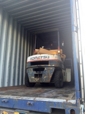 -:-*&bull;*ข า ย ร ถ ย ก นำ เ ข้ า*&bull;*-:-KOMATSU FD25-11 เครื่องดีเซล เสา4เมตร งาเท สนใจติดต่อ083-062-0223/098-329-9549(ปอนด์)