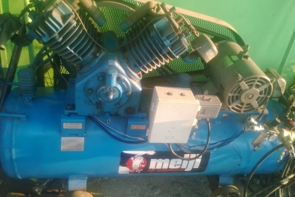 ปั้มลม4สูบ 7.5แรง MEIJI OSAKA JAPAN