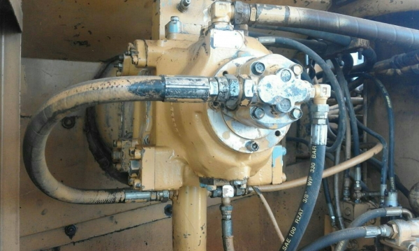 ขายรถแบคโฮ CAT E200B ปั๊ม V1 เครื่องมิตซู ช่วงล่างเต็ม เอวแน่น ไม่มีเอกสาร ราคา 650000