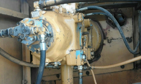 ขายรถแบคโฮ CAT E200B ปั๊ม V1 เครื่องมิตซู ช่วงล่างเต็ม เอวแน่น ไม่มีเอกสาร ราคา 650000