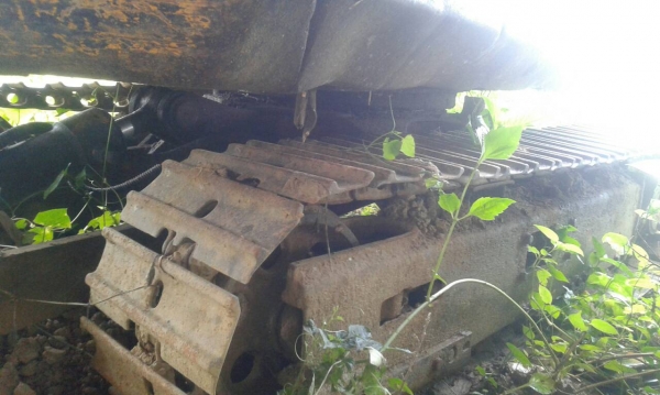 ขายรถแบคโฮ KOMATSU PC30-5 มีเก๋ง ราคา 230000