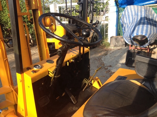 รถยกkomutsu 10 สภาพดีเก่าญี่ปุ่นราคาเด็กๆ พร้อมใช้งานครับ