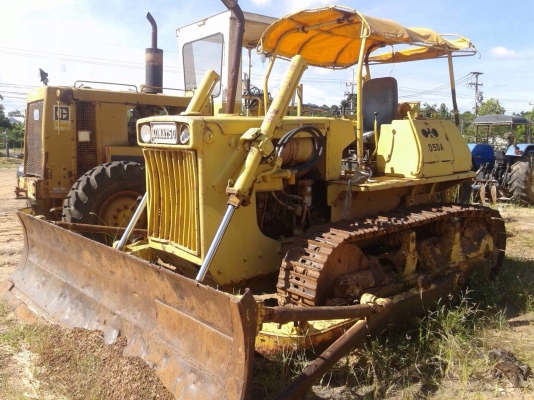 ขายรถแทรคเตอร์ Komatsu D50A-16 สภาพสวย เครื่องดี ใบสวย เอกสารสัญญาซื้อขาย