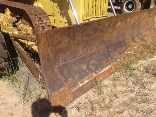 ขายรถแทรคเตอร์ Komatsu D50A-16 สภาพสวย เครื่องดี ใบสวย เอกสารสัญญาซื้อขาย