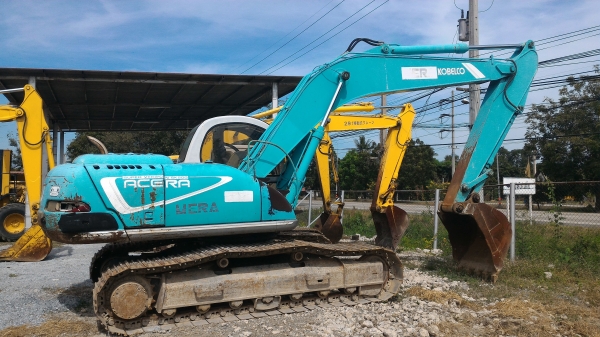 Kobelco sk200มาคไฟ้ นำเข้าจากญี่ปุ่น โทร.090-986-2521 อ๊อบ