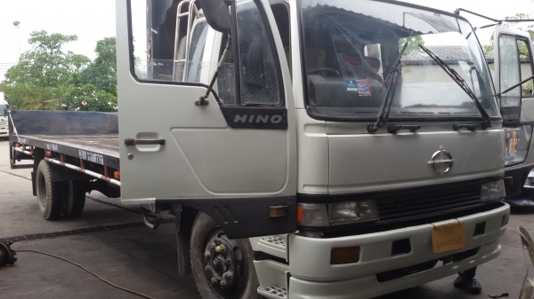 HINO FF3H 195 แรง ยาง9 .ขอบ 20 ยาว 7.20 ห้างแท้สภาพพร้อมใช้งาน  K.อู๊ด 081-2995537