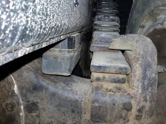 ขายดั้ม2เพลา FM227 เครื่อง220แรง มีระบบลำโพงลากพ่วง สภาพพร้อมใช้งาน เอกสารพร้อมโอน สนใจโทร 090-8588220คุณนะ 093-3258446คุณบิว หรือเข้าดูสินค้าอื่นๆได้ที่ www.truck.in.th/498 หรือเพจFacebook ณรงค์ ซื้อขายรถมือสอง (เว็บไซต์ส่วนตัว) หรือFacebook ตลาดรถมือสอง