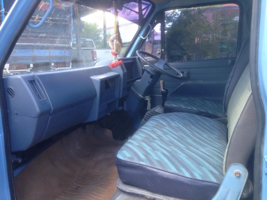 ฮขาย NKR110. ห้างแท้ เกียร์สั้นปี38 เครื่องดี คัสชีสวยตลอดเส้น. หัวเดิมบาง. อาบน้ำมาแล้วสวยๆ ยาง750-16 ยาว4.30 เอกสารพร้อมโอน ภาสี. 58 ราคา290000 ต่อรอง สนใจ0930693225