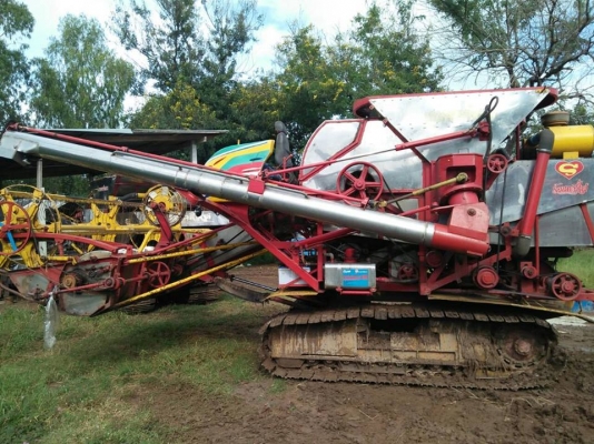 ขายรถเกี่ยวข้าว เกษตรพัฒนา ไอ้หนุ่มไวไฟ ปี54 สภาพพร้อมใช้งาน สนใจโทร 090-8588220คุณนะ 093-3258446คุณบิว หรือเข้าดูสินค้าอื่นๆได้ที่ www.truck.in.th/498 หรือเพจFacebook ณรงค์ ซื้อขายรถมือสอง (เว็บไซต์ส่วนตัว) หรือFacebook ตลาดรถมือสอง คุณนะ