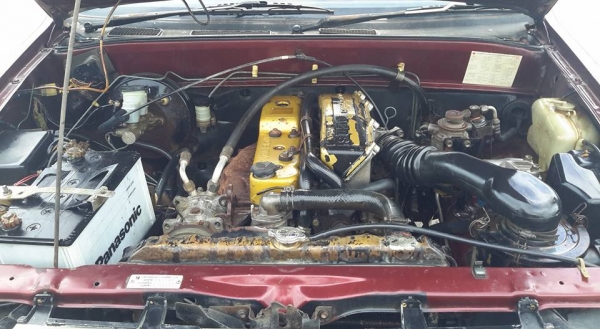 ขายครับ. อีชุชุ TFR90. ปี35  เครื่องดี. คัสชีสวยตลอดเส้นเดิมๆ ห้องเครื่องเดิม. แก้มซ้ายเปลี่ยนมาแล้วกับฝากระโปรง. คานหน้าเดิมกันชนหน้าเดิม ภายในสวยคอนโซนครบ แอร์แต่ต้องไปซ่อมเอา. รถขับดีช่วงล่างดี. กะบะไม่ผุ. ยางดี4เส้น ล้อแม็ก. เอกสารพร้อมโอน ภาสี59 ราคา