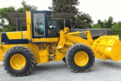 KOMATSU WA150-1 นำเข้าจากญี่ปุ่น สภาพสวยพร้อมใช้งาน โทร.090-986-2521 อ๊อบ