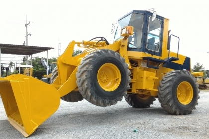 KOMATSU WA150-1 นำเข้าจากญี่ปุ่น สภาพสวยพร้อมใช้งาน โทร.090-986-2521 อ๊อบ