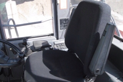 รถสวยมาอีกแล้ว Hitachi LX160-7 รุ่นนิยม เทียบเท่า 300 นำเข้าจากญี่ปุ่น 090-986-2521 อ๊อบ