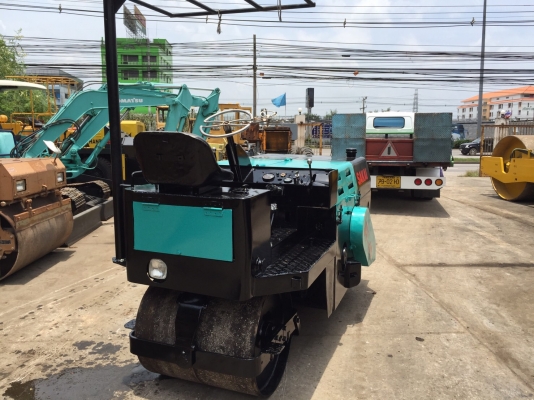 ขายด่วนรถบดหน้าเหล็กหลังเหล็กSAKAI พร้อมใช้งาน