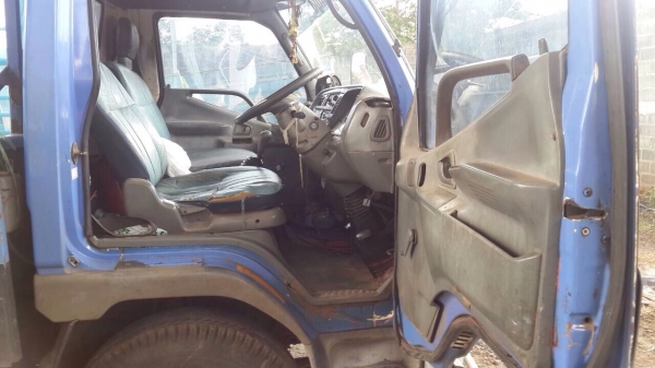 ขายรถบรรทุกหกล้อ Mitsubishi euro1 เครื่อง 120 แรง รถห้าง ทะเบียนพร้อม ขายรถบรรทุกหกล้อ Mitsubishi euro1 เครื่อง 120 แรง รถห้าง ทะเบียนพร้อม