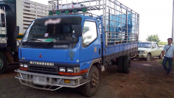 ขายรถบรรทุกหกล้อ Mitsubishi euro1 เครื่อง 120 แรง รถห้าง ทะเบียนพร้อม