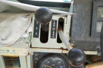 ถึงไทยแล้วจ้า KOMATSU 515-2 เครื่อง komatsu สภาพเดิมๆ สวย พร้อมใช้งาน นำเข้าจากญี่ปุ่น โทร.090-986-2521 อ๊อบ