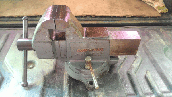 ขายด่วนปากกา COLUMBIAN CLEVELAND OHIO MADE IN U.S.A.( เหล็กหล่อเหนียว) ขายด่วนปากกา COLUMBIAN CLEVELAND OHIO MADE IN U.S.A.( เหล็กหล่อเหนียว)