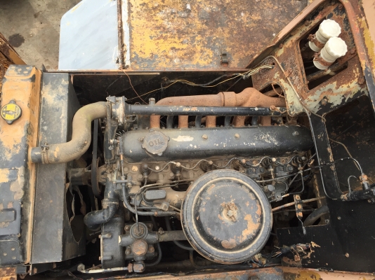 ขายด่วนรถบดล้อยาง7ล้อWATANABE WP15WE พร้อมใช้งาน เล่มทะเบียน