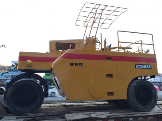 ขายด่วนรถบดล้อยาง7ล้อWATANABE WP15WE พร้อมใช้งาน เล่มทะเบียน