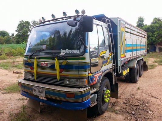 ขายดั้ม2เพลา FM3Hปี39 เครื่อง195แรง เกียร์เดิม สโลเดิม กระบะดั้มเนียม มีระบบลำโพงลากพ่วง ภายในสวย แอร์เย็น สภาพพร้อมใช้งาน เอกสารพร้อมโอน สนใจโทร 090-8588220คุณนะ 093-3258446คุณบิว หรือเข้าดูสินค้าอื่นๆได้ที่ www.truck.in.th/498 หรือเพจFacebook ณรงค์ ซื้อ